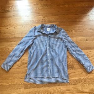 Never Worn Gap Button Down